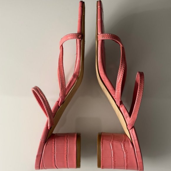 Pink leather Calvin Klein strappy slide (KCBECCA) - Picture 2 of 8